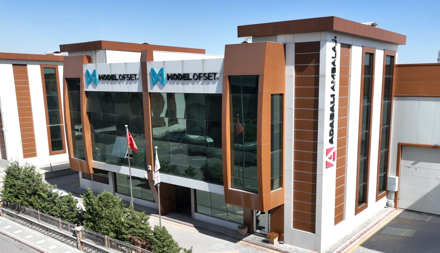 3.600 m² Fabrika Alanımız görseli